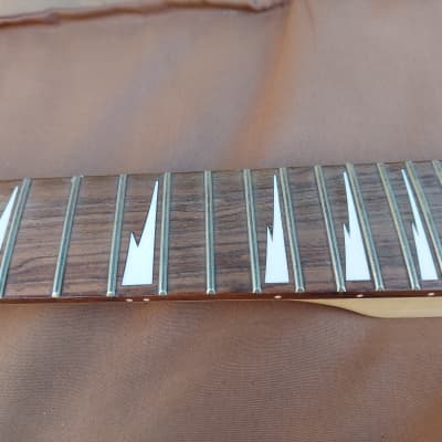 Ibanez GRGM21-BKN Gio miKro Neck 22.5 Scale Sharkfin Inlay Short Scale image 2