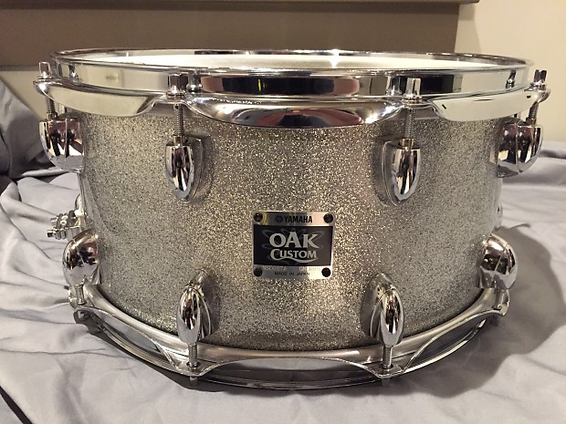 Yamaha Oak Custom Silver Sparkle Snare Drum