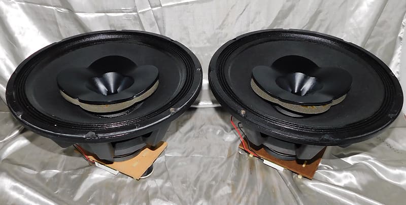 Altec Lansing 950-8B Co-axial speakers 15 Altec Lansing 950-8B Co-axial speakers 15