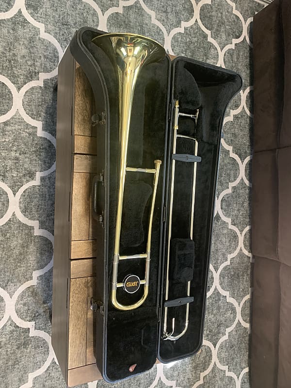 Jupiter JSL432 Tenor Trombone (SN M41999) Reverb