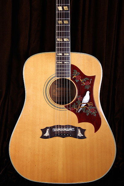 1975 Alvarez 5024 Lawsuit Gibson Dove with Chipboard Case