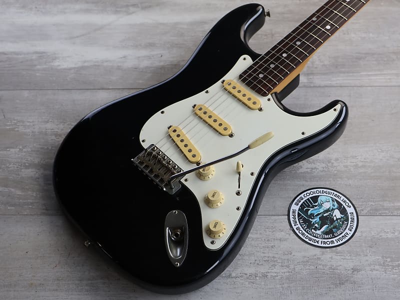 1988 Fender Japan ST-40 Stratocaster Standard (Black