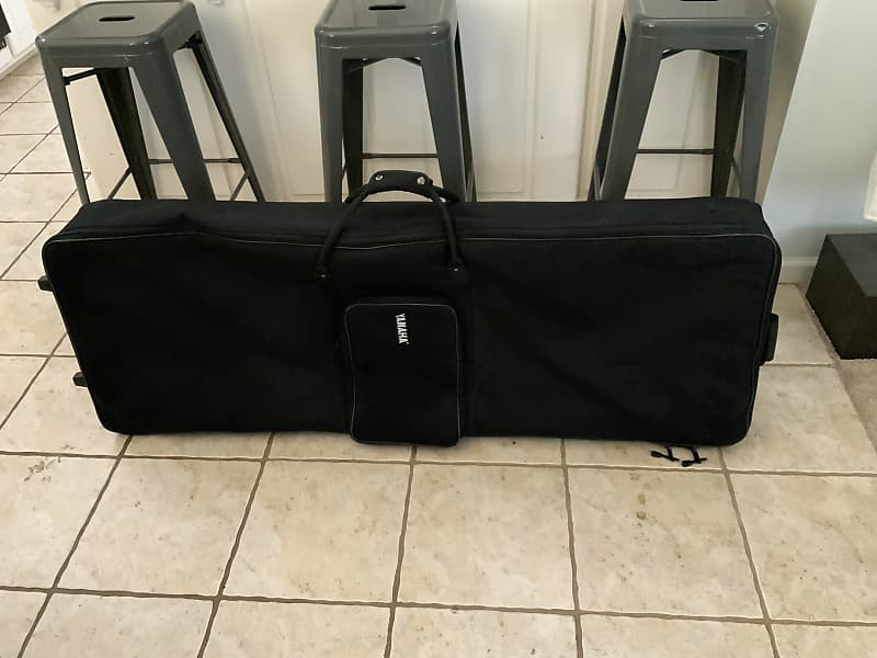 Yamaha 88Key Keyboard Rolling Soft Case w/ Wheels. Great Reverb