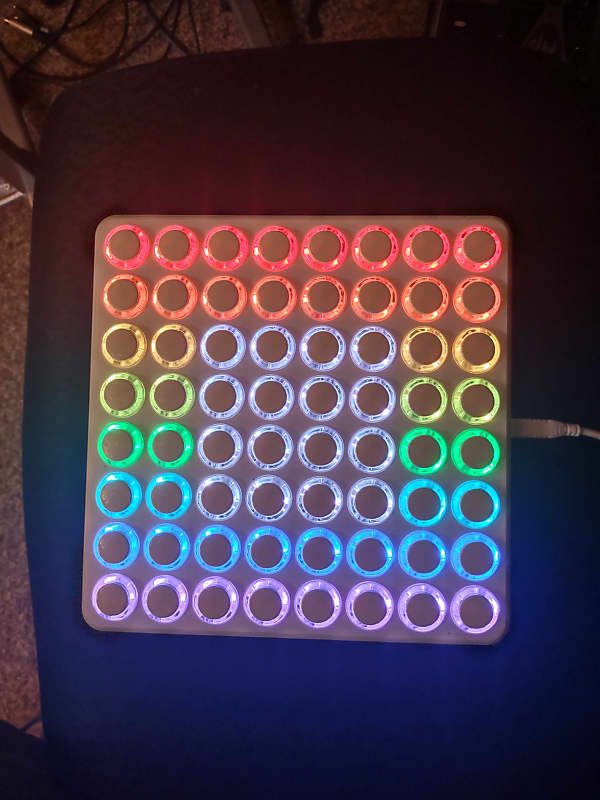 MIDI FIGHTER 64新品同様 要再インストール MIDI FIGHTER 64新品同様 要再インストール MIDI FIGHTER 3Dが