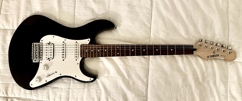 Yamaha EG 112 C | Reverb