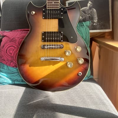 一部予約！】 YAMAHA SG600 エレキギター - isavictoryhotelboutique.com