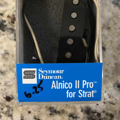 Seymour Duncan APS-1 Alnico II Pro Staggered Strat Pickup 2010s - White image 4