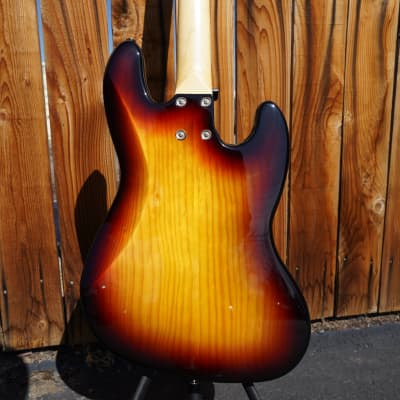 G&L USA Fullerton Deluxe JB - Sunburst/Pine Body Left-Handed 4-String Electric Bass Guitar w/ Gig Bag image 10