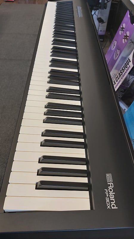 Roland FP-30X 88-Key Digital Portable Piano 2020 - 2021 Black image 1