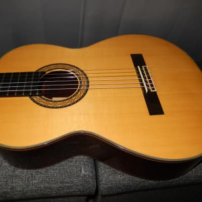 HAND MADE IN 1985 - TAKAMINE No8 - SWEET AND POWERFUL CLASSICAL CONCERT GUITAR image 9