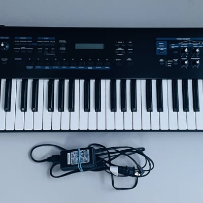 Roland Juno D 61-Key