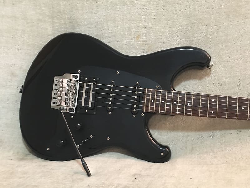 IBANEZ ROADSTARII ビンテージ Ibanez Roadstar Series II RS440 Deluxe Red 1980s – Chicago