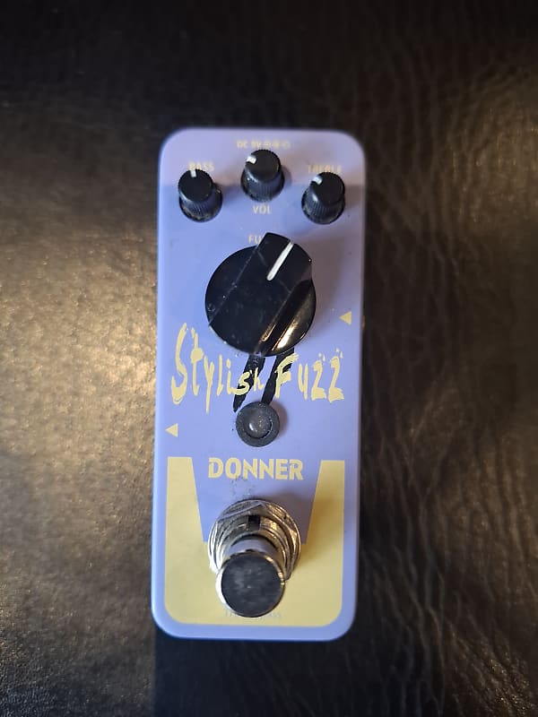 Donner Stylish Fuzz