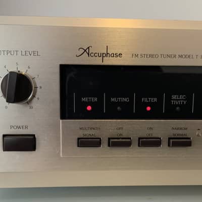 Accuphase T 107 - Champagne image 2
