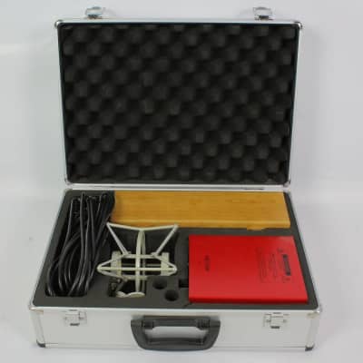 Avantone Pro CV-12 Large Diaphragm Multipattern Tube Condenser Microphone 2009 - Present - Red image 1