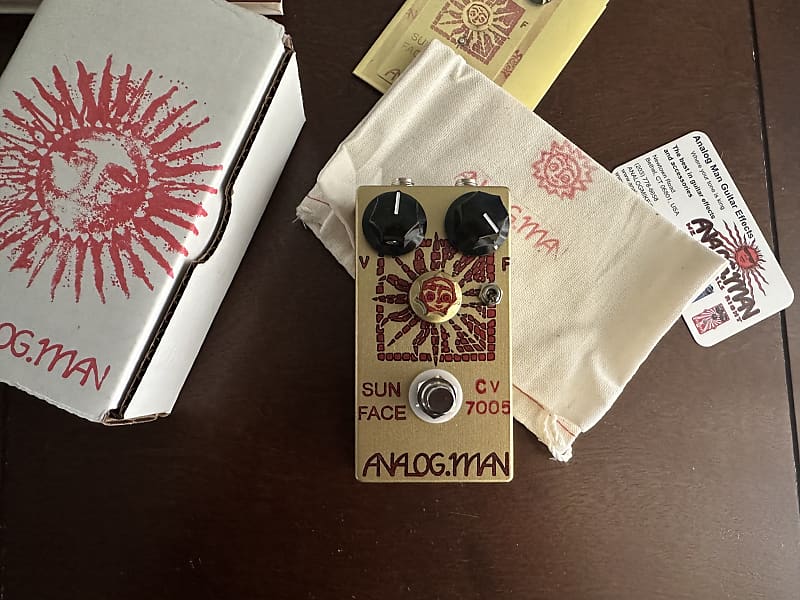 Analogman Sun Face Mullard CV7005 Germanium Fuzz