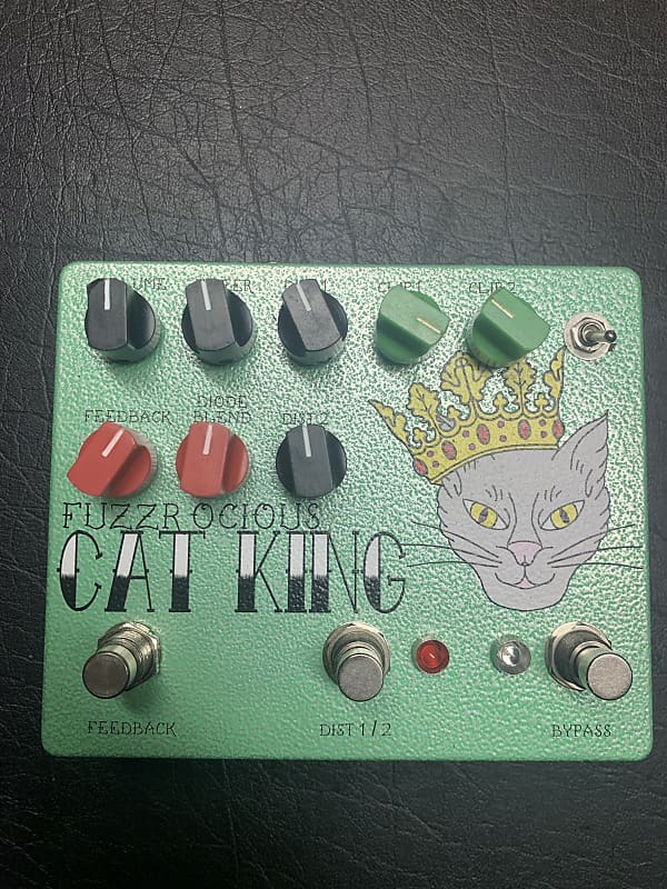 Fuzzrocious Cat King Dual Distortion