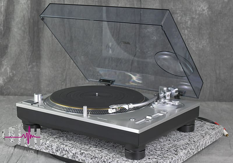 Technics SL-1200G Silver Direct Drive DJ Turntable in Excellent Condition.++  			