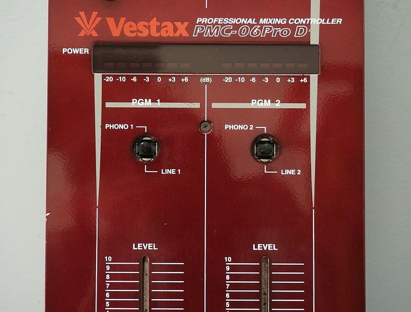 Vestax PMC-06 Pro D Samurai - Burgundy Professional Slim DJ