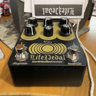 EarthQuaker Devices Sunn O))) Life Pedal Octave Distortion + Booster V2 image 5