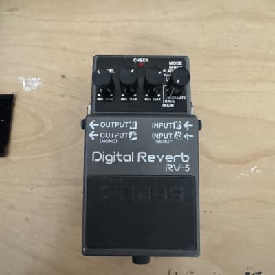 BOSS デジタルリバーブ　RV-5(T) RV-5 Digital Reverb（デジタルリバーブ） │ BOSSマニア共和国