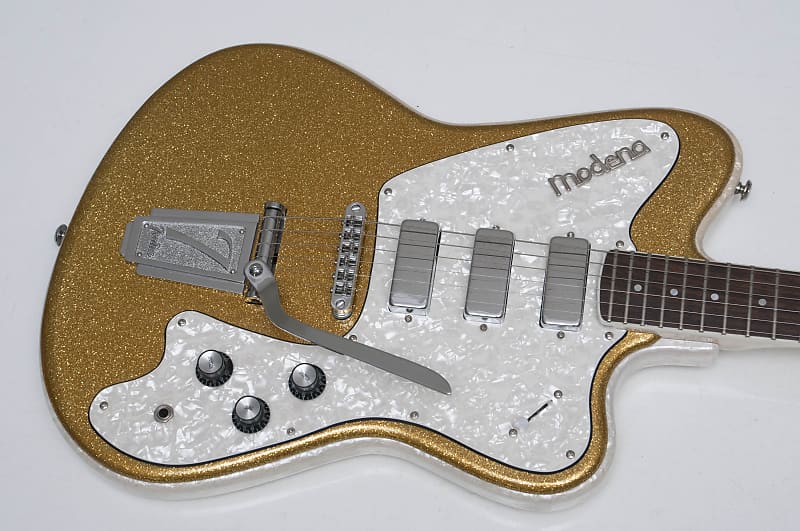 Italia Modena Classic Gold Sparkle Offset guitar Made in