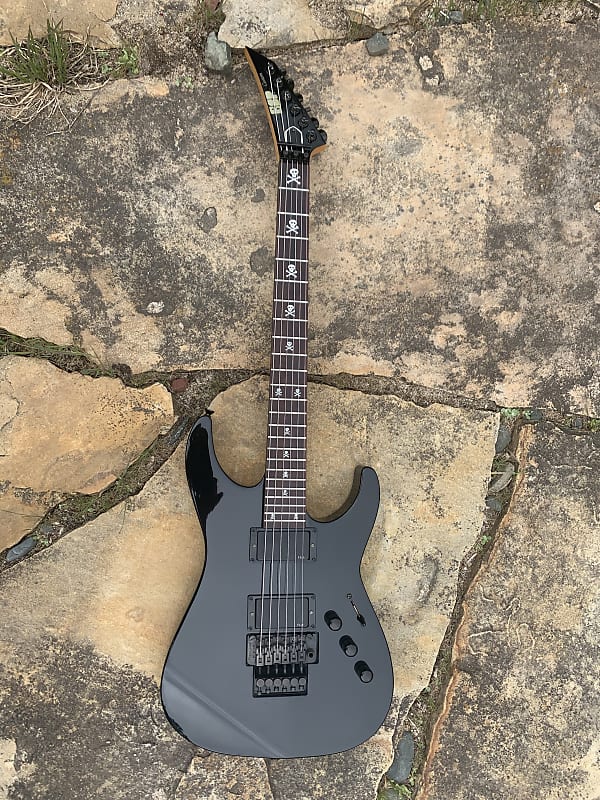 エレキ VEKTO エレキギターギグバッグ 厚さ38mm パッド入り、防水1000D