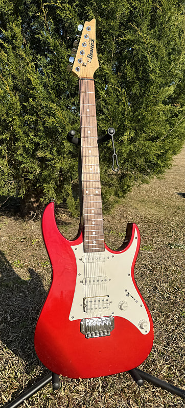 Ibanez Gio HSS | Reverb