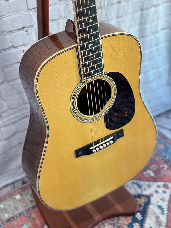 【最安値‼️】Martin D-42 ミレニアム2000年【美品】　激鳴り 最安値‼️】Martin D-42 ミレニアム2000年【美品】 激鳴り