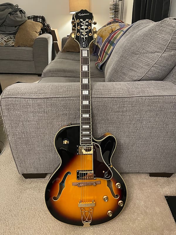 Epiphone Joe Pass Emperor-II Pro 2021 - Vintage Sunburst with hard case image 1