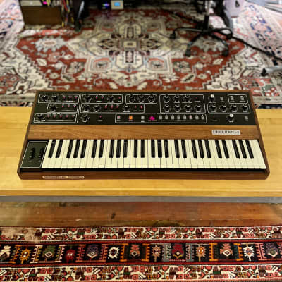 Sequential Prophet 5 Rev3 61-Key 5-Voice Polyphonic Synthesizer 1980 - 1984