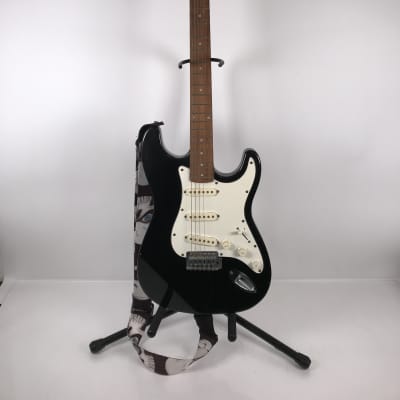 Legend Stratocaster Electric Guitar | Reverb