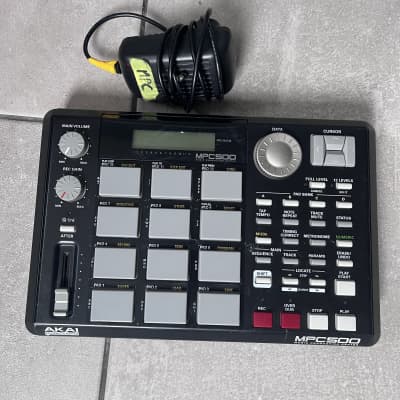 DTM・DAW AKAI MPC 500 DTM・DAW AKAI MPC 500 Akai Professional