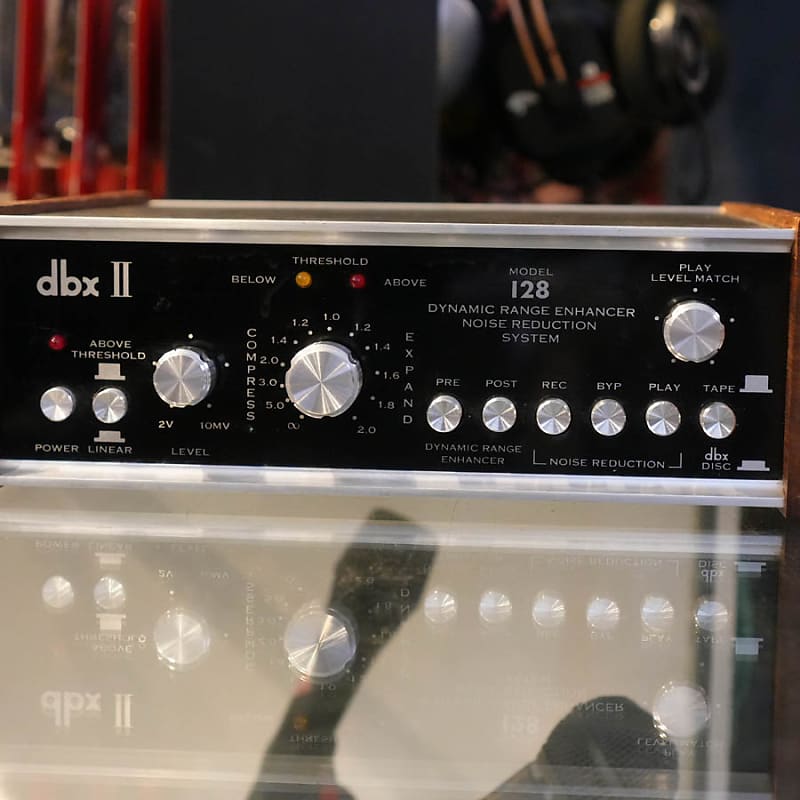 dbx 128 Dynamic Range Enhancer / Noise Reduction System | Reverb