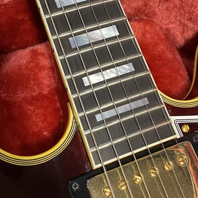 Video! 2021 Gibson Custom Shop Chuck Berry 70's ES-355 Aged - Wine Red image 10
