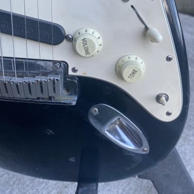 Fender American Standard Stratocaster with Rosewood Fretboard 1991 - Black image 8
