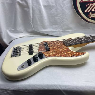 Fender American Professional II 2 Jazz Bass V 5-string J-Bass 2022 - Olympic White / Rosewood fingerboard image 7