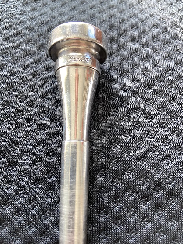 Olds Mendez #2 trumpet mouthpiece 1950's -60's - Silver