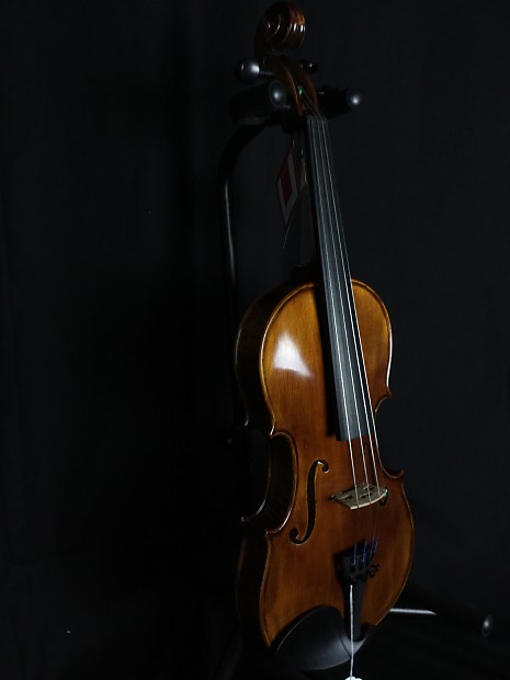 Cremona SV-130 Premier Novice 4/4 Full-Size Violin Outfit image 1