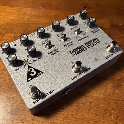 Elka Dizzy Tone fuzz pedal. Ultra rare 1967 original. Thee pedal