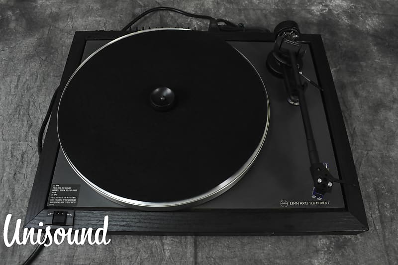 Linn Axis Record Player Turntable in Very Good Condition Linn Axis Record Player Turntable in Very Good Condition