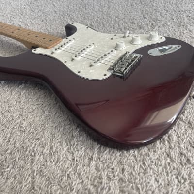 Fender Standard Stratocaster 2001 MIM Midnight Wine Maple Fretboard + Gig Bag image 4
