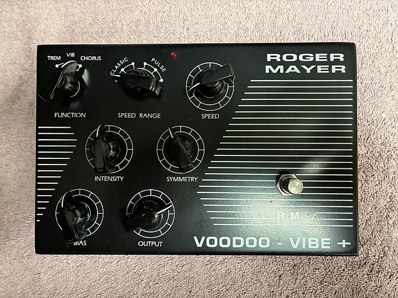 ギター ROGER MAYER   VOODOO-VIBE Roger Mayer VOODOO VIBE - no talk - YouTube