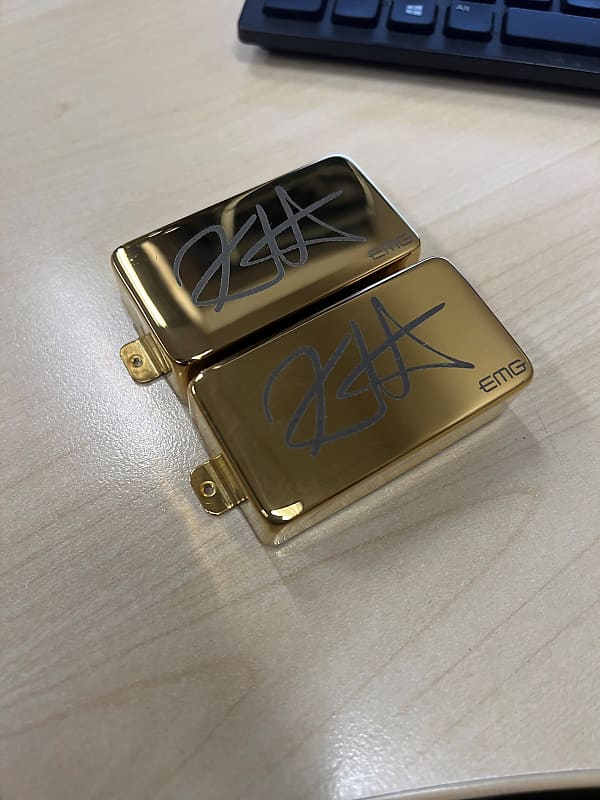 EMG Kirk Hammett Bone Breaker Limited Edition Pickup 2023 Gold