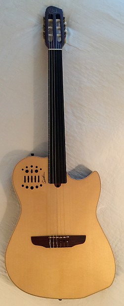 Godin multiac best sale fretless