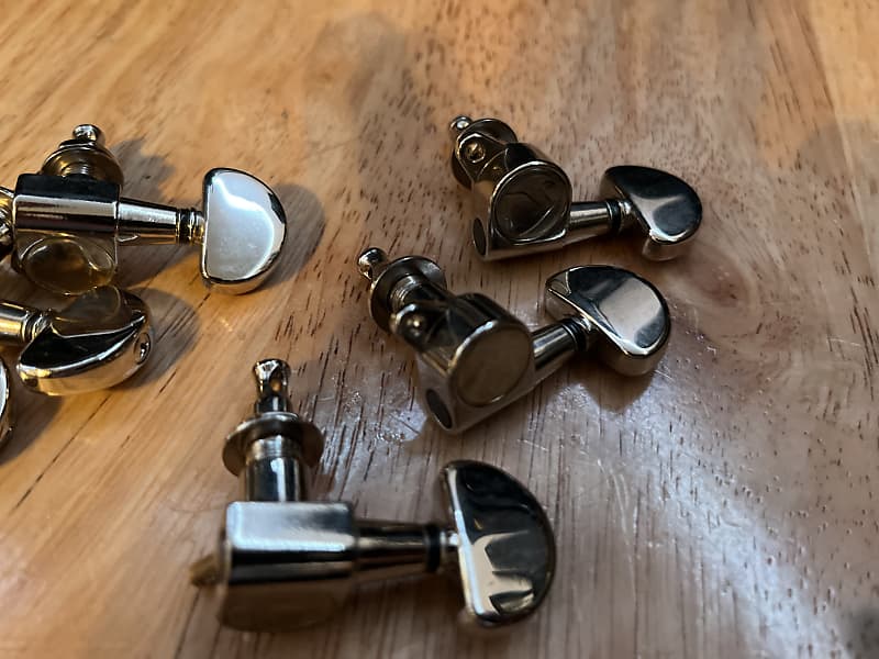 PRS SE Chrome Tuning Pegs Reverb