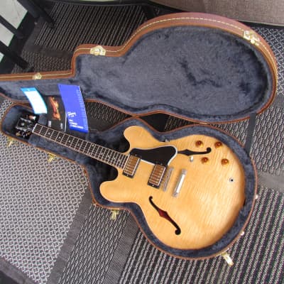 2013 Gibson ES-335 Dot Reissue Figured Natural Finish W/Original Case & Manual Clean Gibson ES-335 Natural Figured for sale