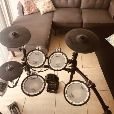 Roland TD9 drum kit