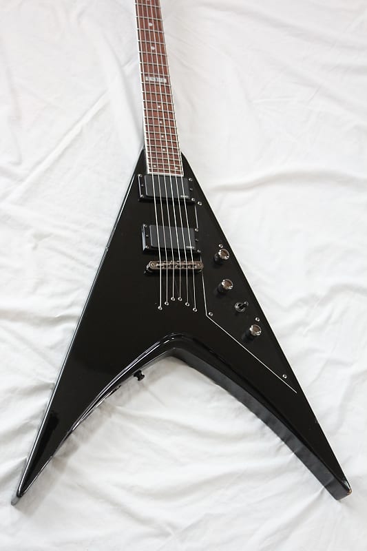 2010 ESP LTD V-300 Flying V Arrow Shape Electric Guitar Active EMG 81 -  Black Finish + Coffin Case