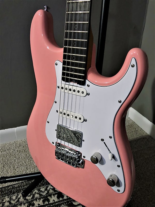 Schecter nick johnston store hss pink